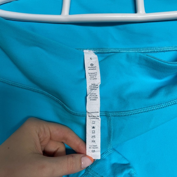 Lululemon cropped leggings - Picture 3 of 5